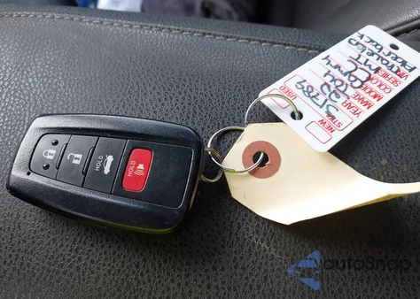 2022 Toyota Camry Xle Hybrid z USA, uszkodzony, nr VIN 4T1F31AK1NU599879